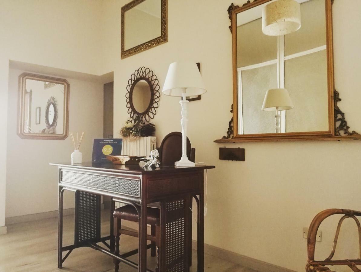 Donna Melina Bed & Breakfast Mileto Exterior foto